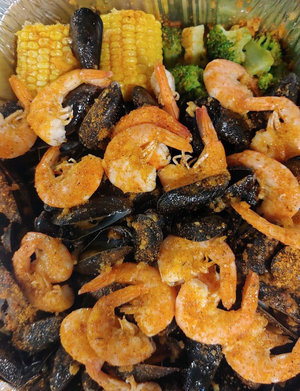 Combo menu with crab and shrimp options.